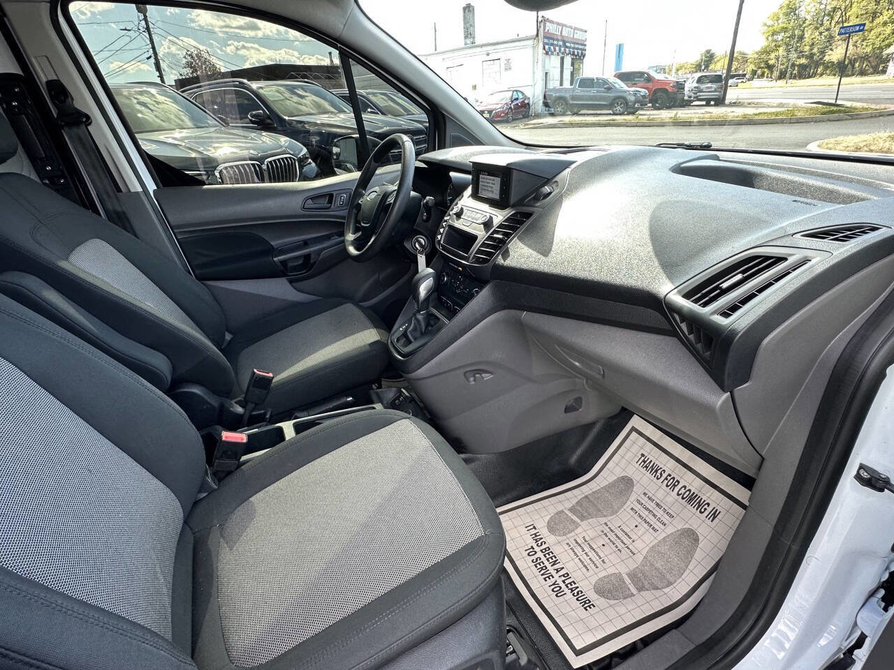 Used 2019 Ford Transit Connect XL image 14