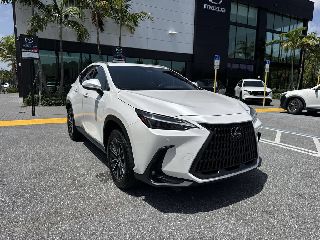 Used 2024 Lexus NX 250 FWD image 7