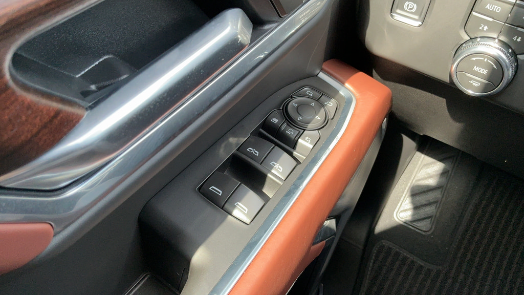 Used 2026 GMC Sierra 2500 Denali Ultimate AWD/4WD image 14
