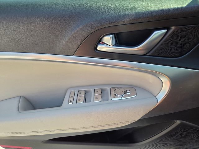 Used 2021 Genesis G70 2.0T image 20