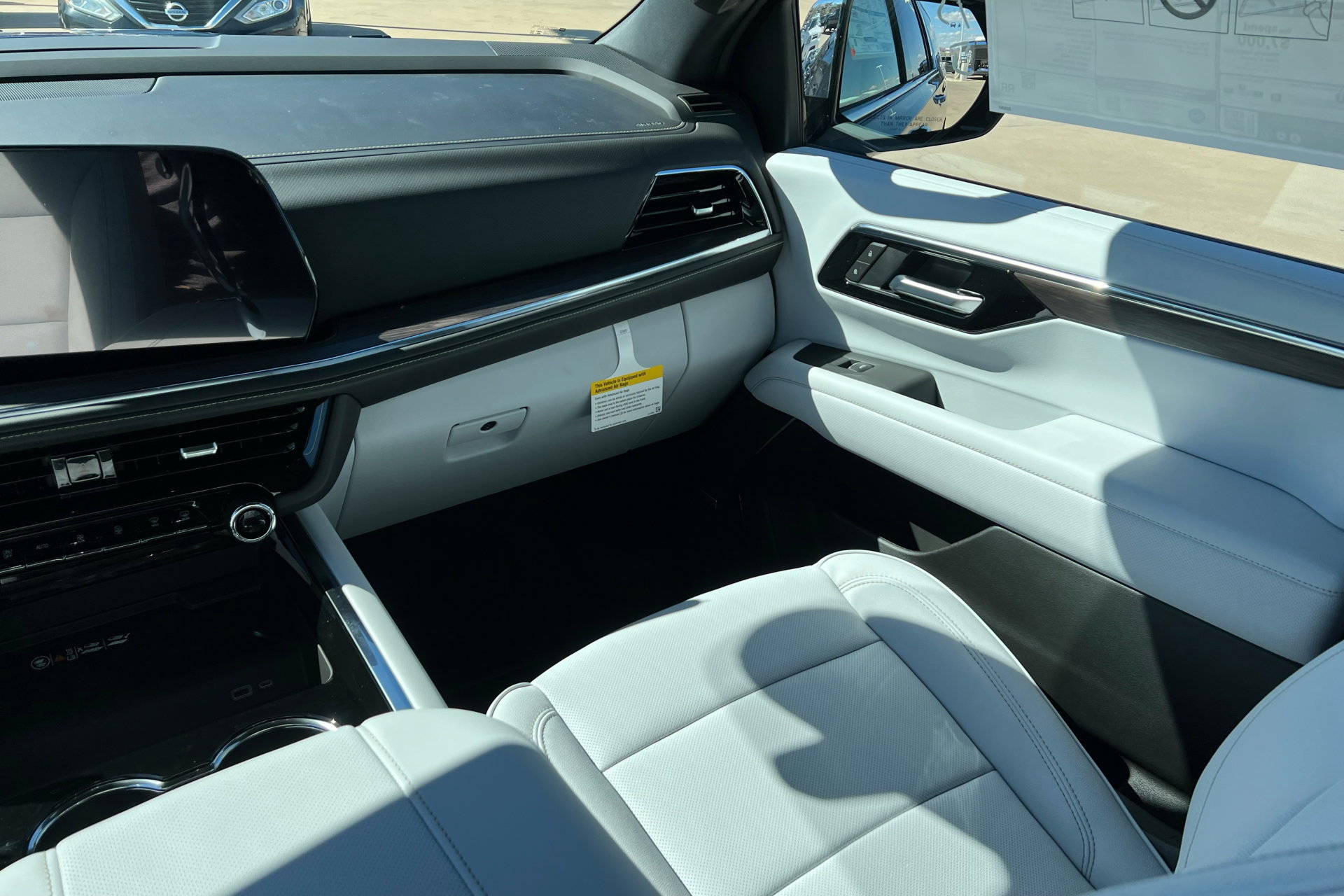 New 2026 Chevrolet Suburban Premier image 12