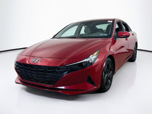 Certified 2021 Hyundai Elantra SEL FWD image 3