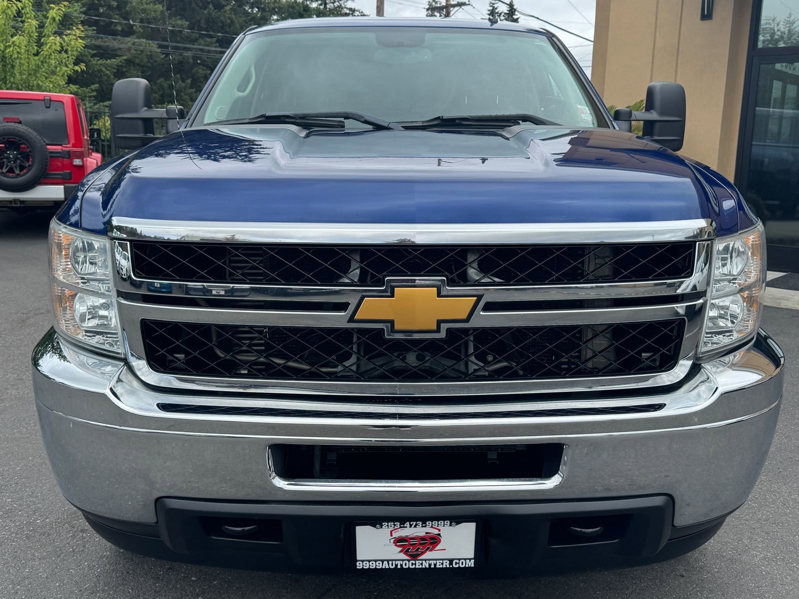 Used 2014 Chevrolet Silverado 2500 LT AWD/4WD image 2