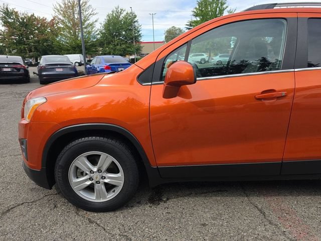 Used 2015 Chevrolet Trax LT w/ LT Plus Package FWD image 27