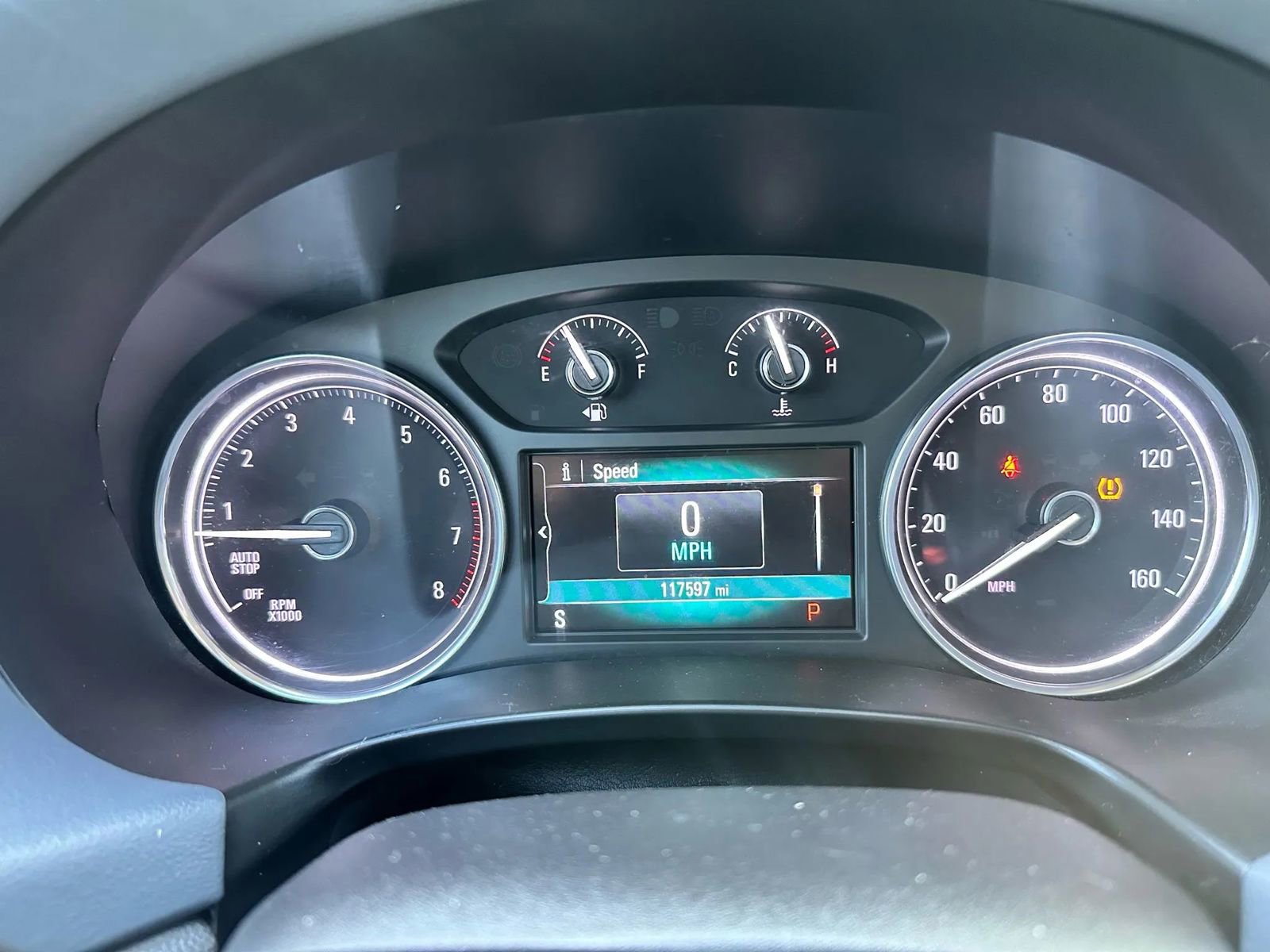 Used 2019 Buick Enclave Essence image 19