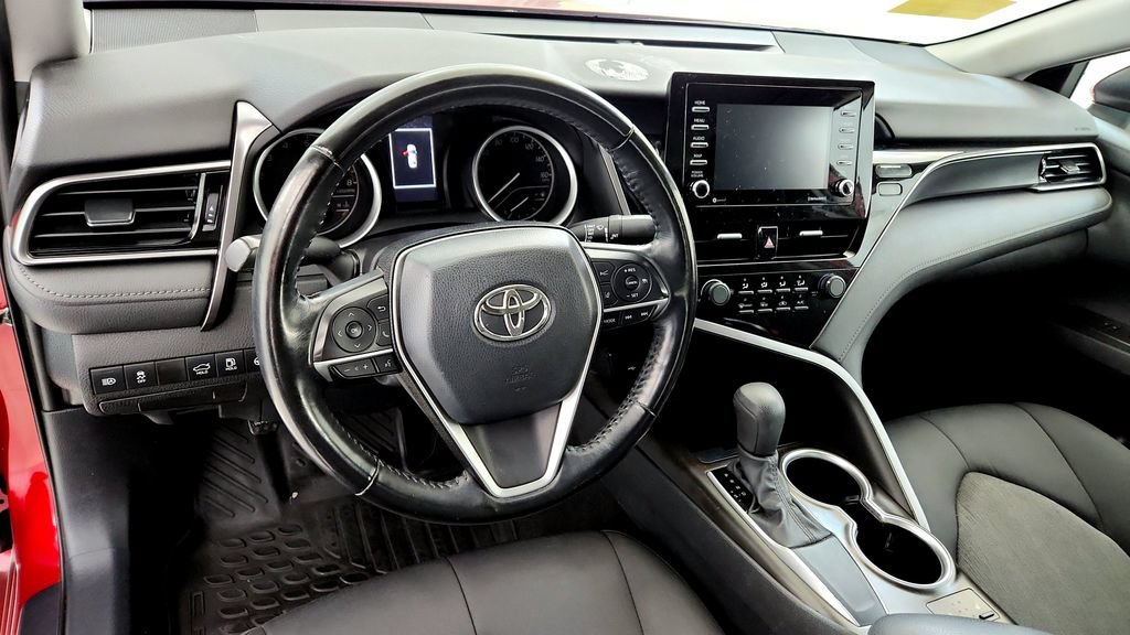 Used 2021 Toyota Camry LE w/ Cold Weather Package FWD image 23