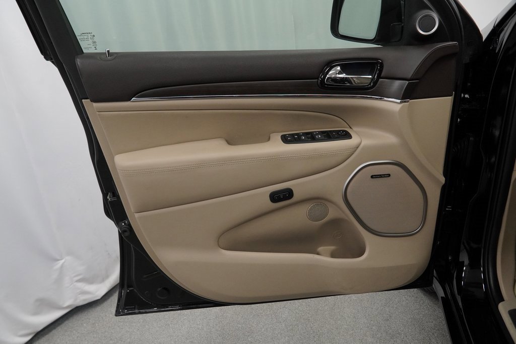 Certified 2021 Jeep Grand Cherokee Overland image 43