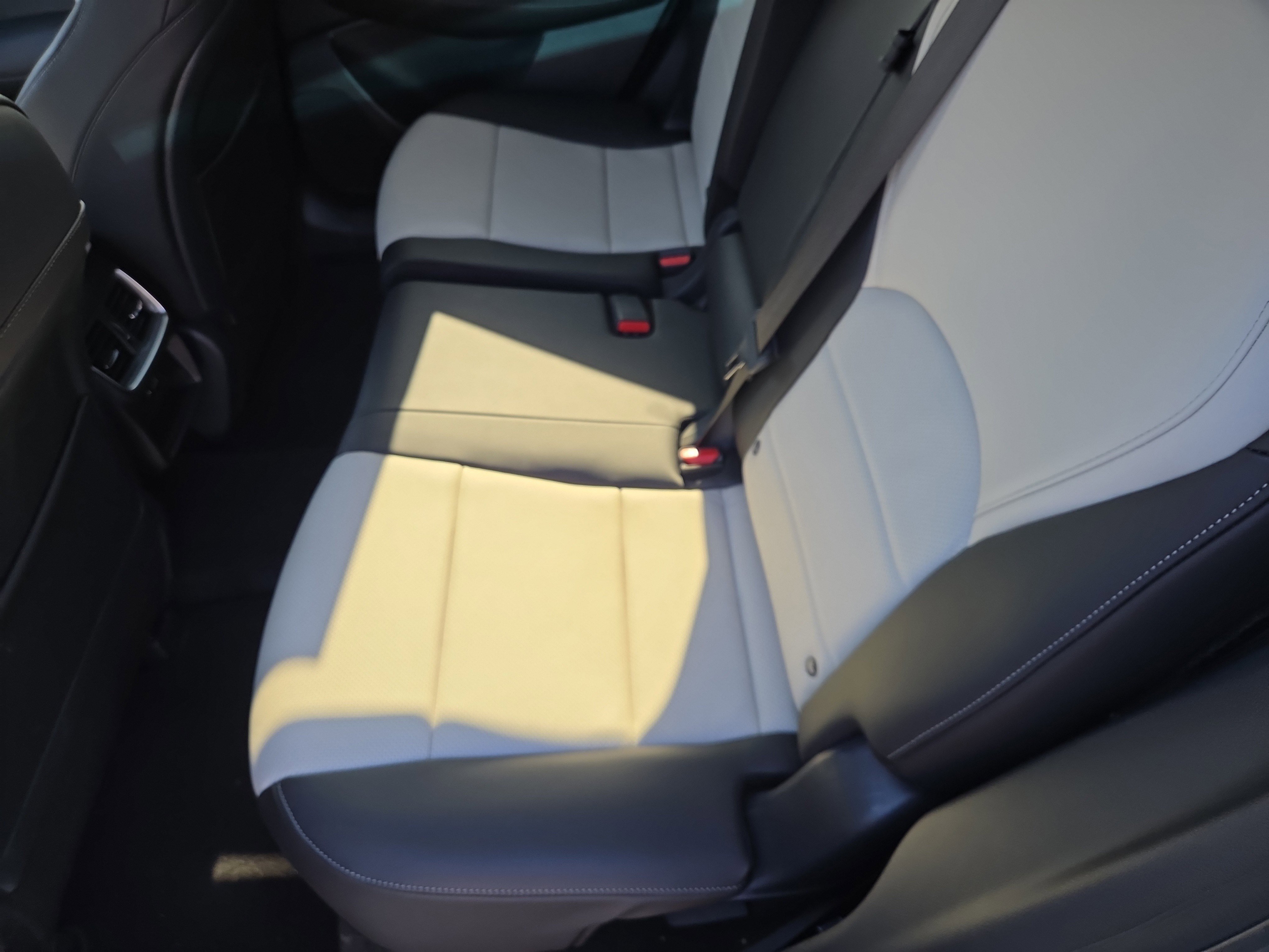 Used 2025 INFINITI QX55 Essential image 7