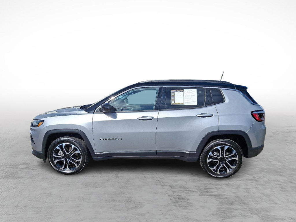 Used 2024 Jeep Compass Limited image 2