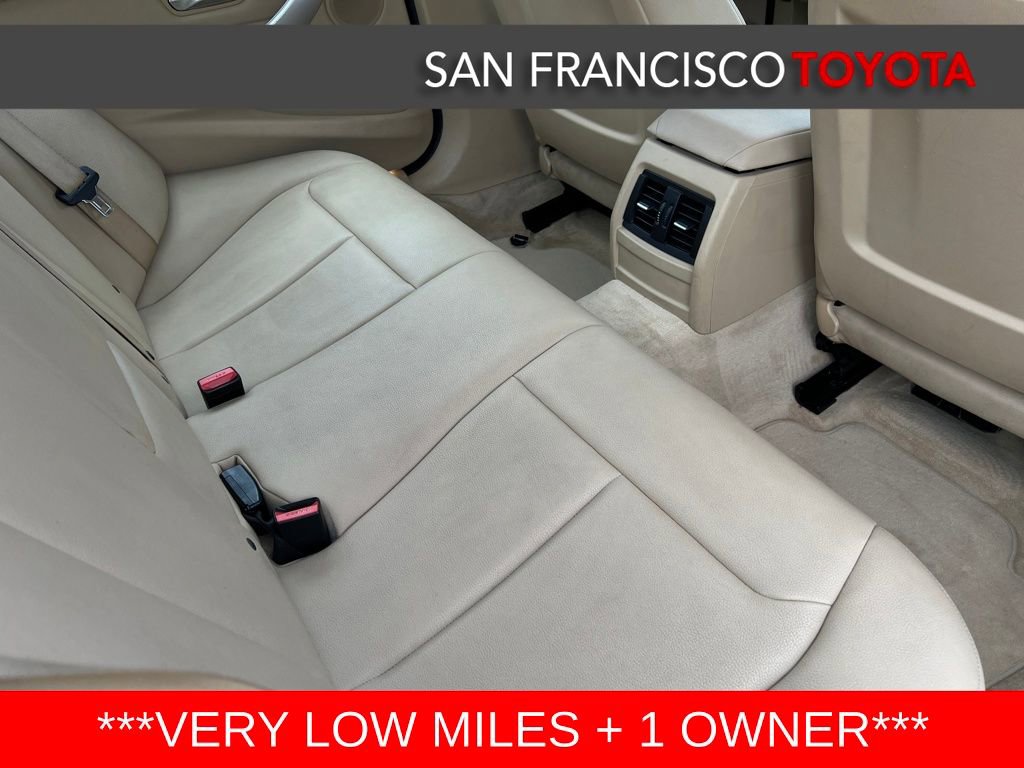 Used 2015 BMW 320i Sedan image 17