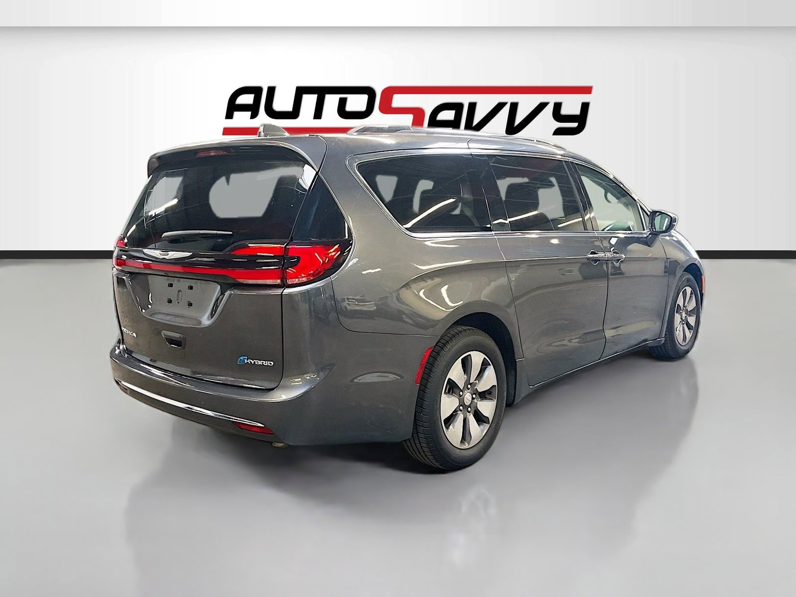 Used 2022 Chrysler Pacifica Touring-L FWD image 7