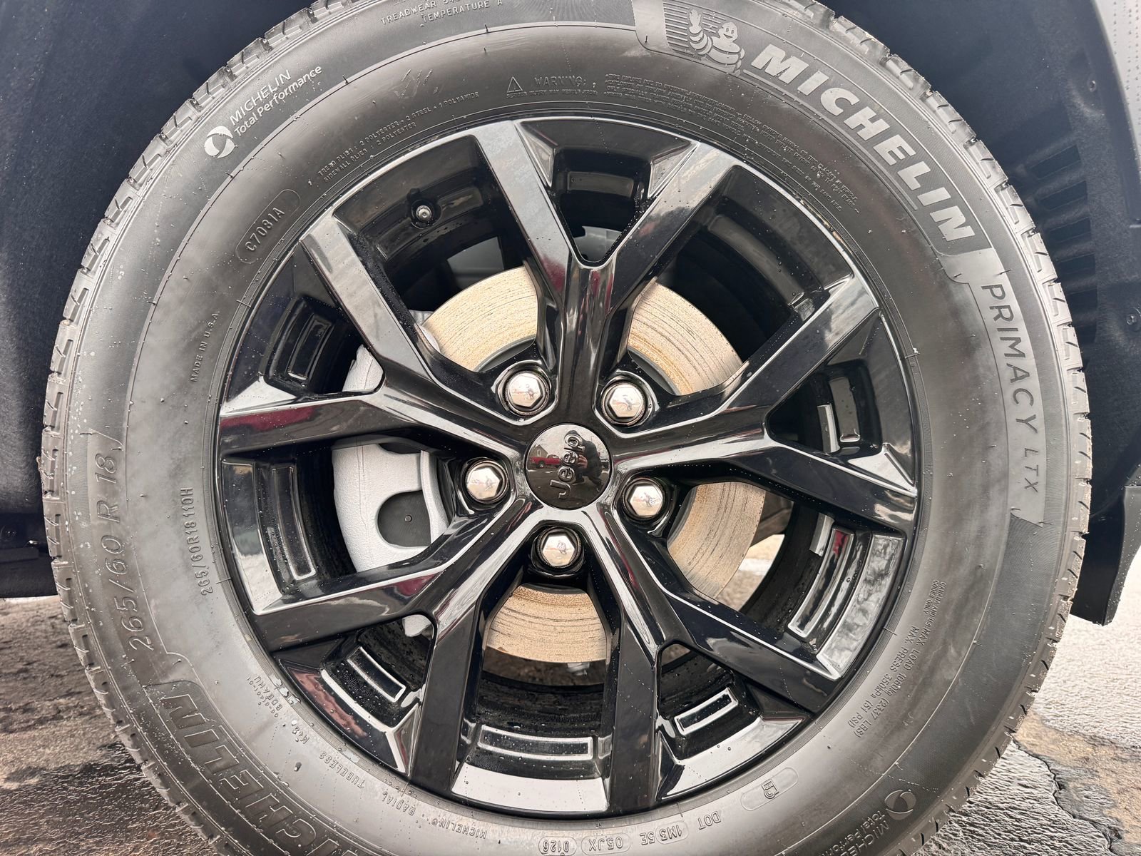 New 2026 Jeep Grand Cherokee Laredo image 32