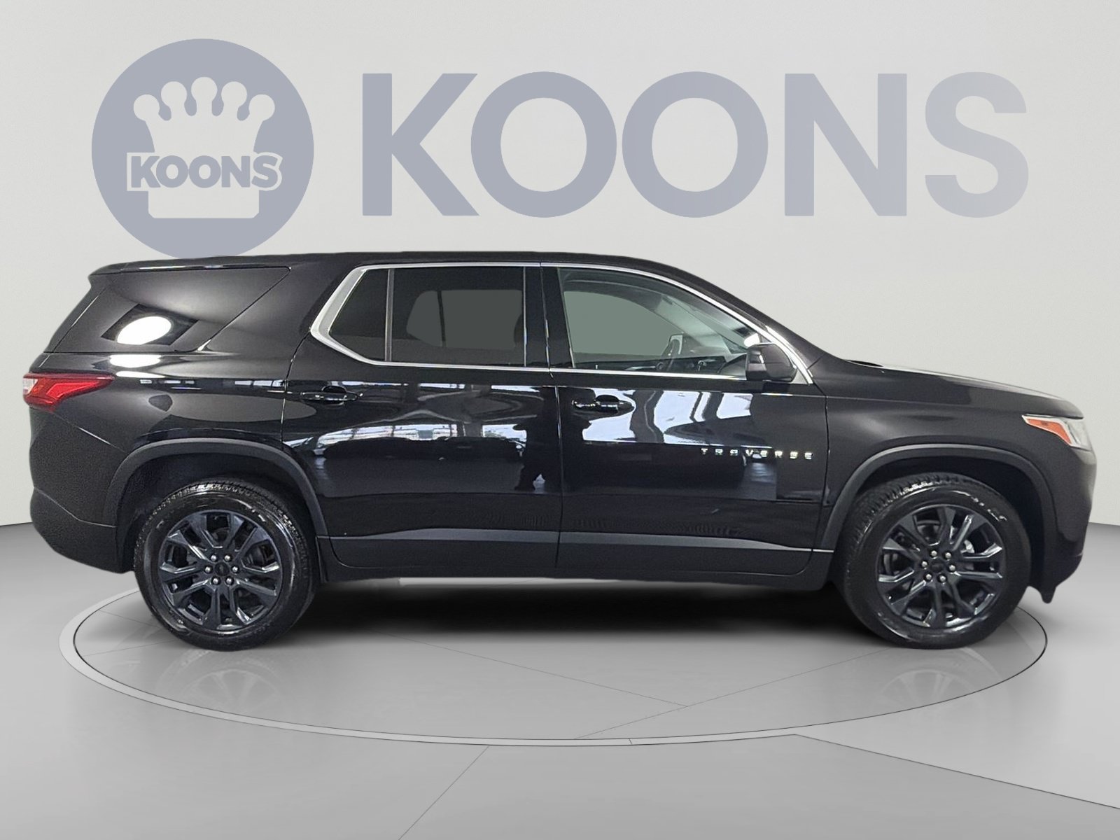 Used 2021 Chevrolet Traverse LS AWD/4WD image 8