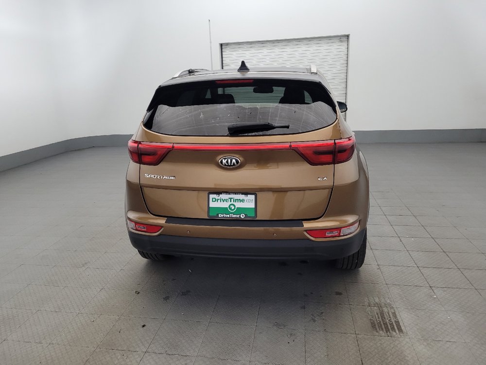 Used 2017 Kia Sportage EX w/ EX Technology Package AWD/4WD image 7