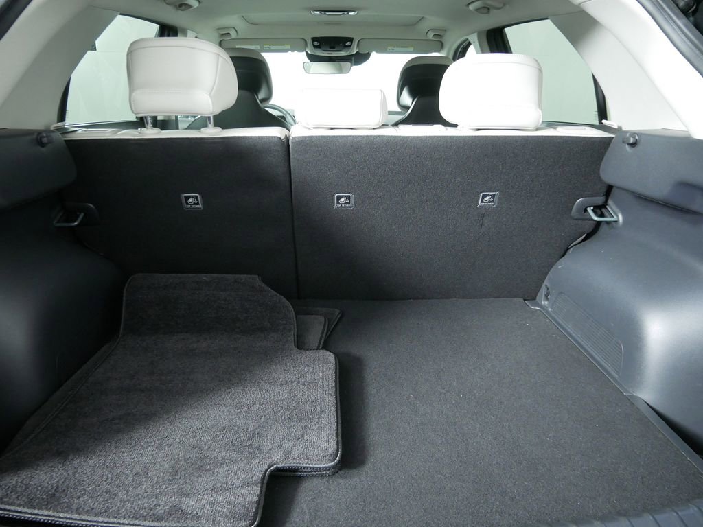 Certified 2023 Kia Niro EX Touring FWD image 18