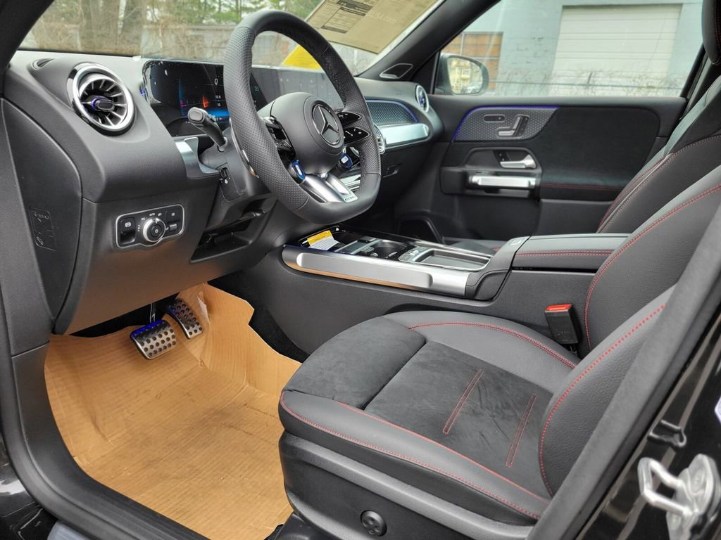 New 2026 Mercedes-Benz GLB 35 AMG 4MATIC image 20