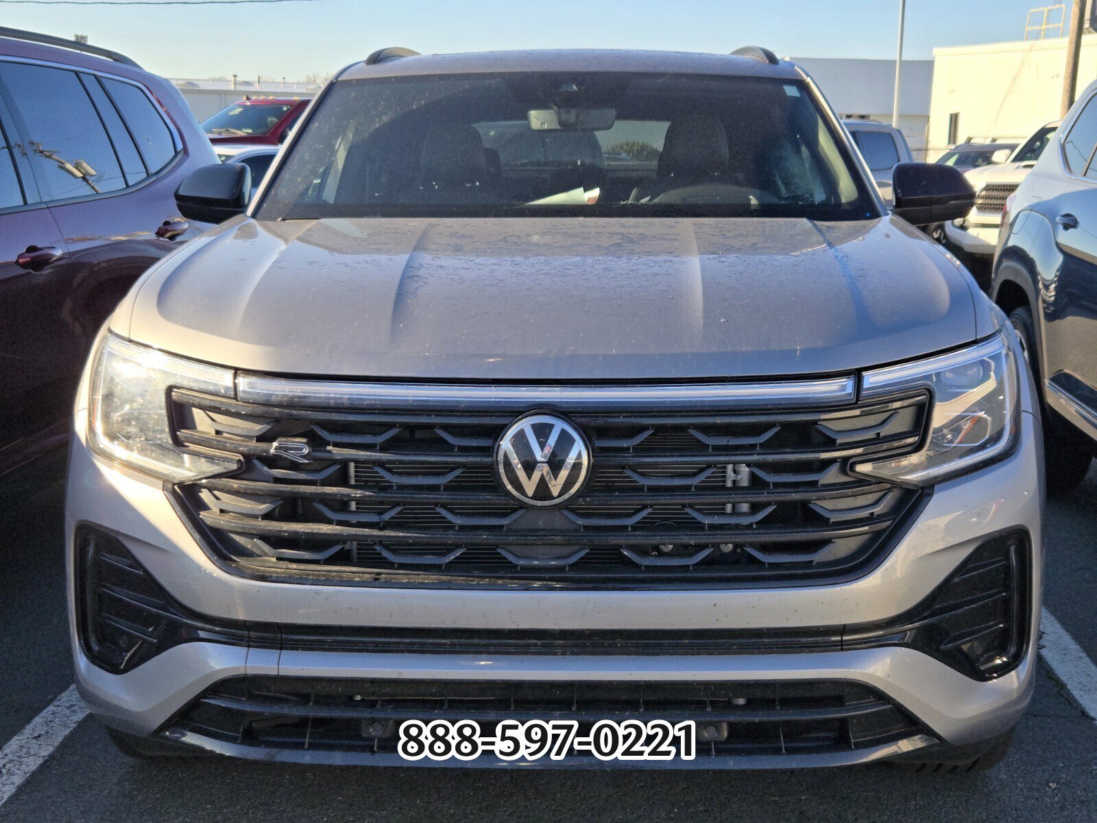 Used 2025 Volkswagen Atlas Cross Sport SEL R-Line image 12