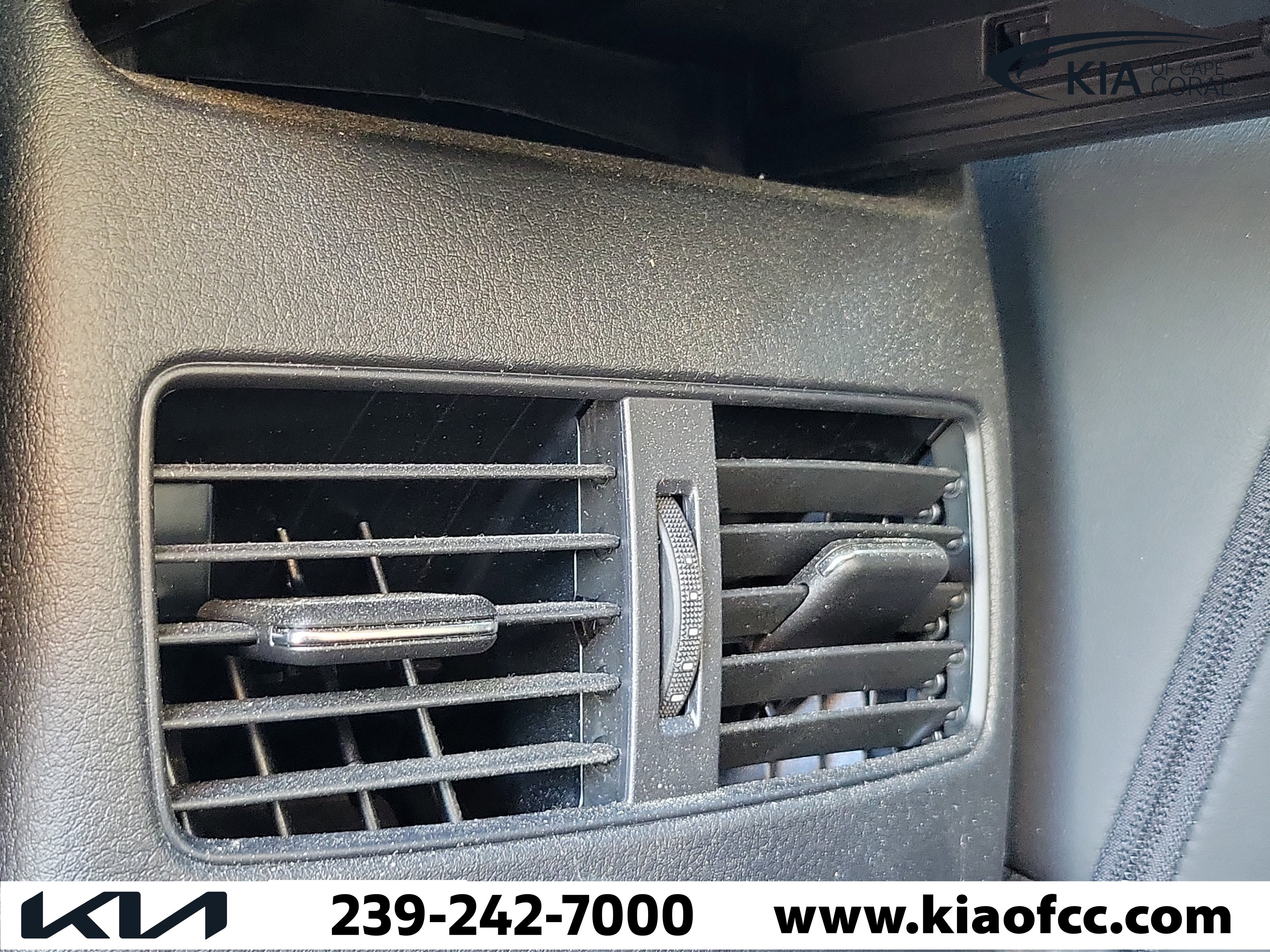 Used 2024 MAZDA CX-30 AWD 2.5 S w/ Select Sport Pkg image 12