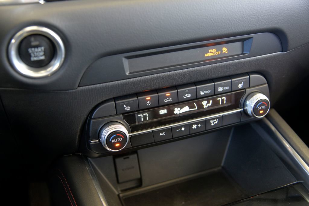 Used 2023 MAZDA CX-5 Carbon Edition image 24