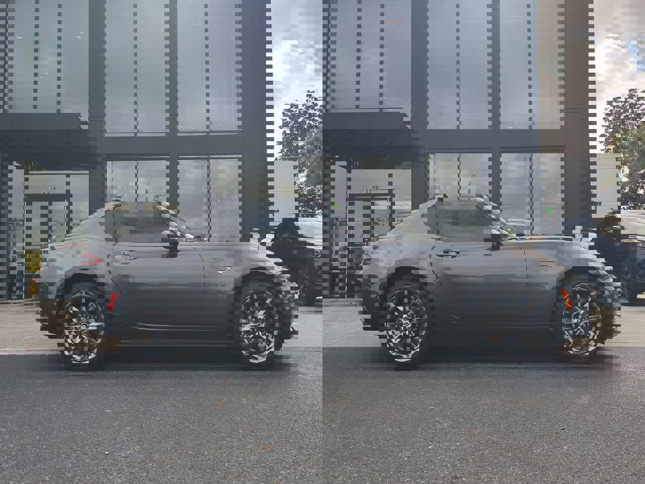 Certified 2022 MAZDA MX-5 Miata RF Grand Touring image 2