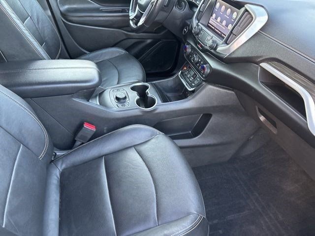 Used 2020 GMC Terrain SLT w/ LPO, Floor Liner Package image 38