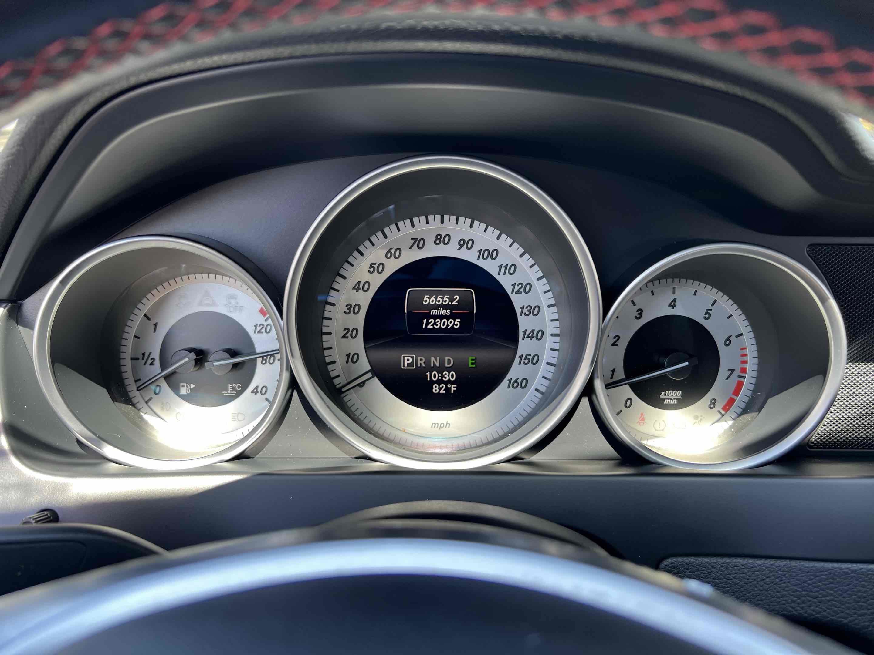 Used 2014 Mercedes-Benz C 250 Sedan image 5