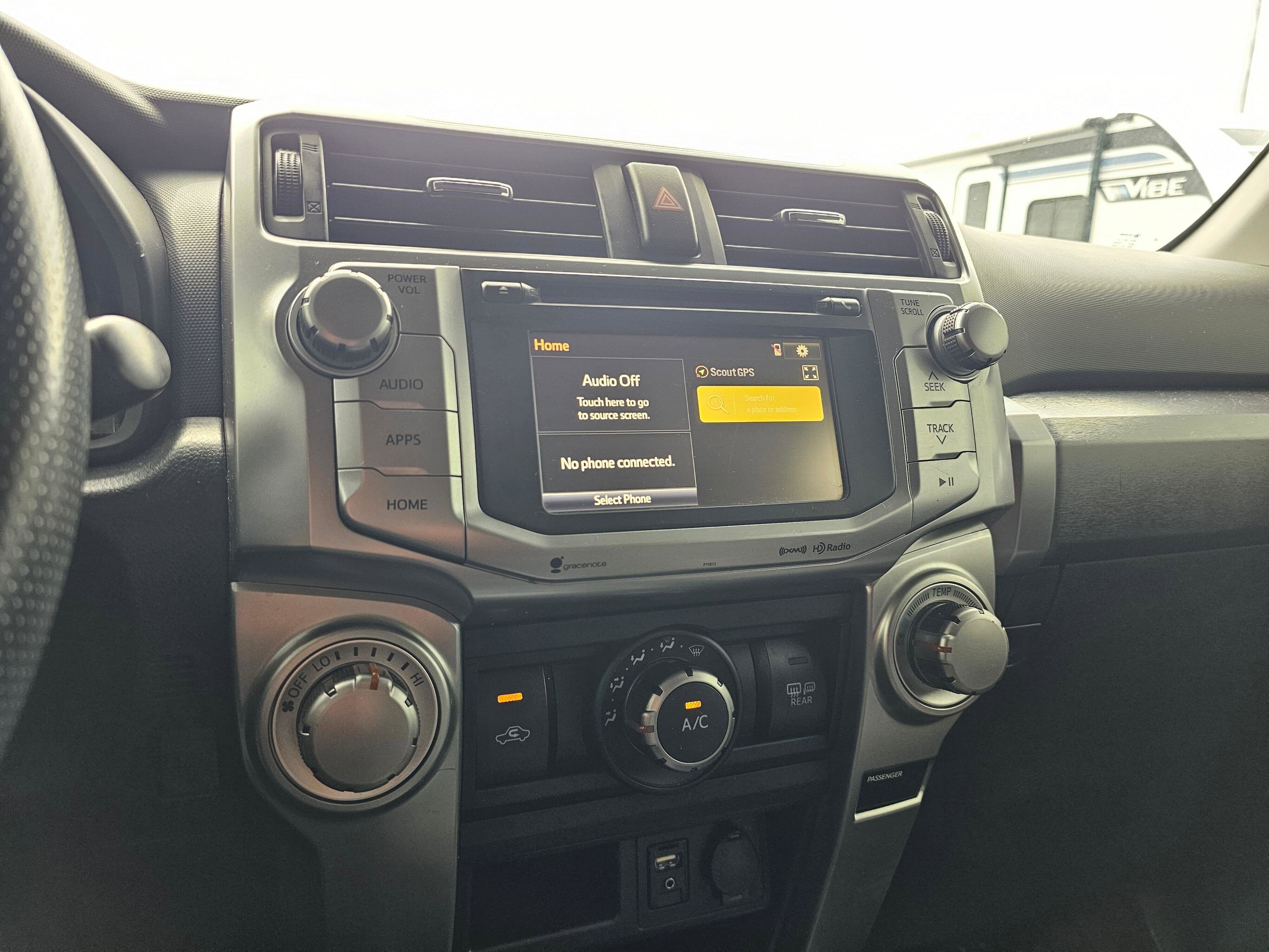 Used 2019 Toyota 4Runner SR5 AWD/4WD image 26