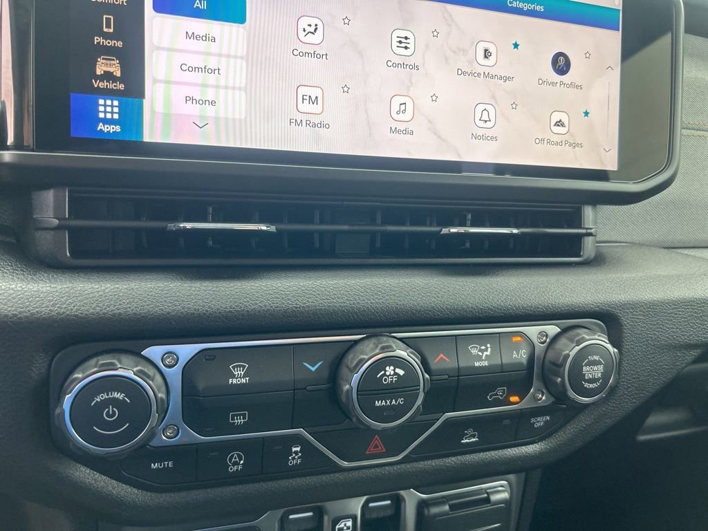 New 2026 Jeep Wrangler Sport image 39