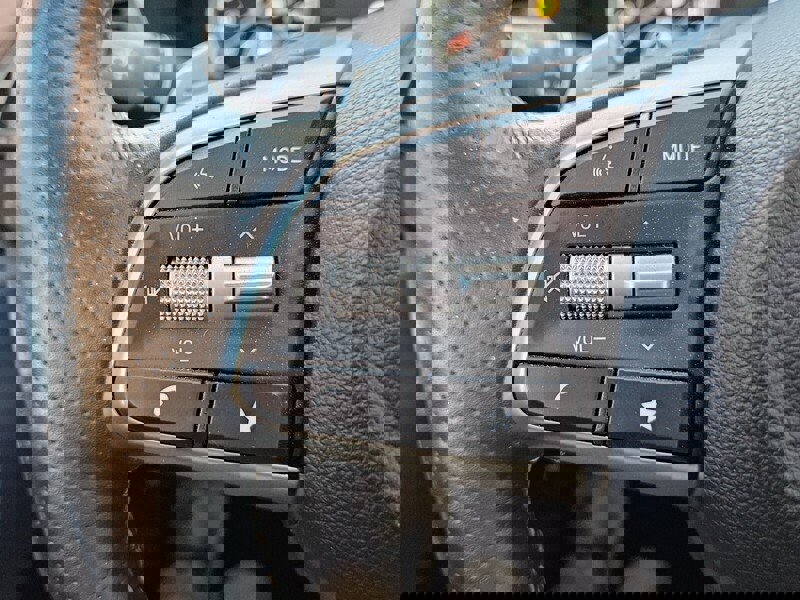 Used 2023 Genesis G70 3.3T image 21