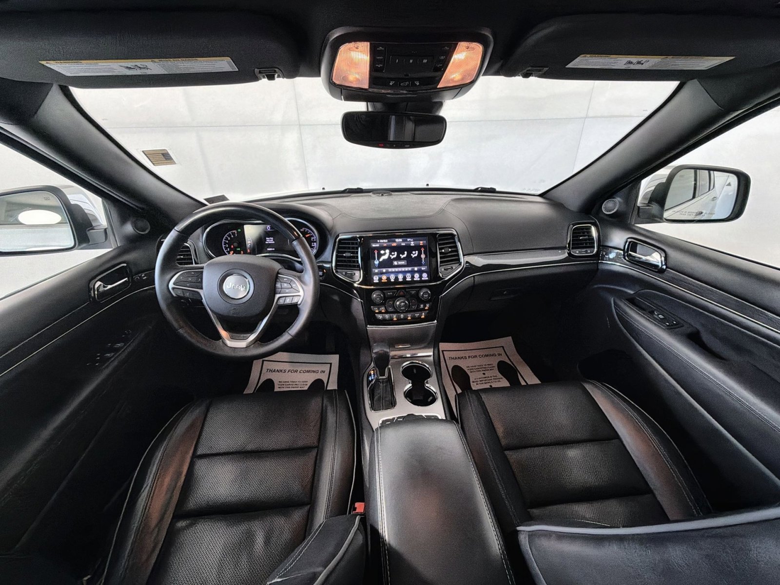 Used 2020 Jeep Grand Cherokee Overland image 23