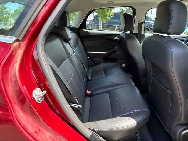 Used 2015 Ford Focus Titanium w/ Titanium Technology Package FWD image 10
