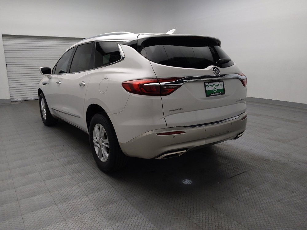 Used 2018 Buick Enclave Essence image 5