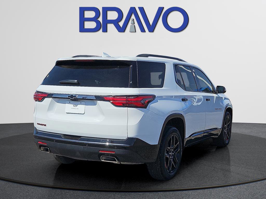 Used 2023 Chevrolet Traverse Premier w/ Redline Edition FWD image 4