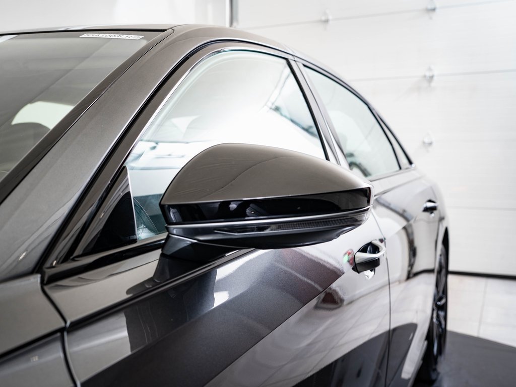 Certified 2022 Audi S8 image 15