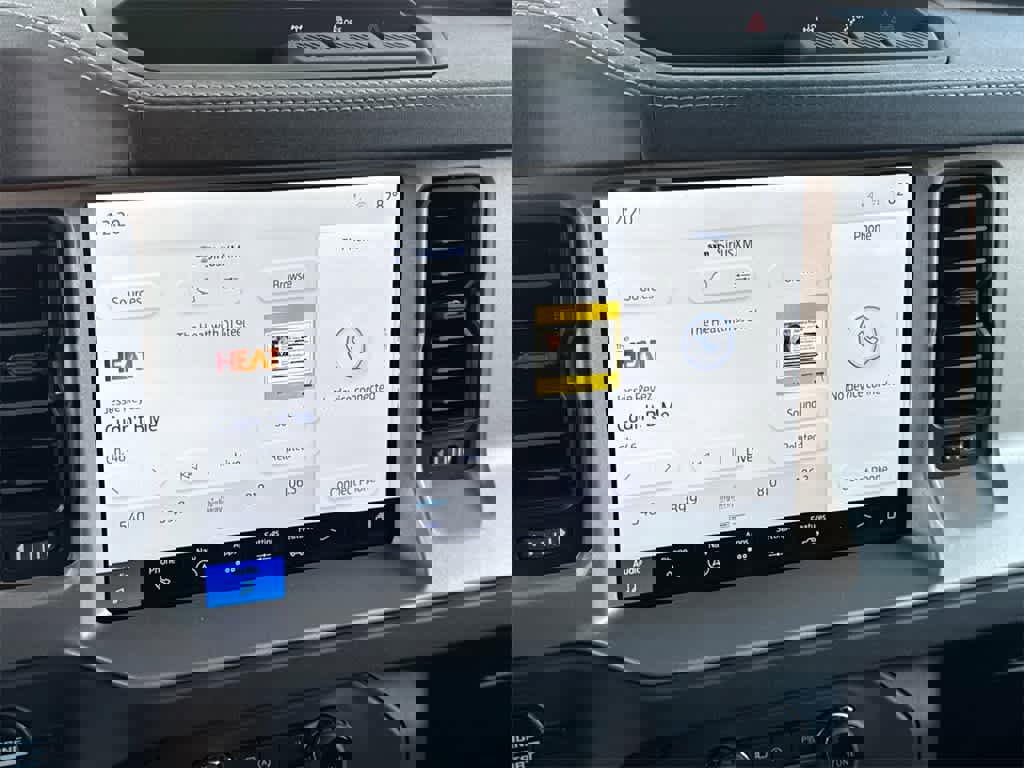 New 2025 Ford Bronco Outer Banks image 26