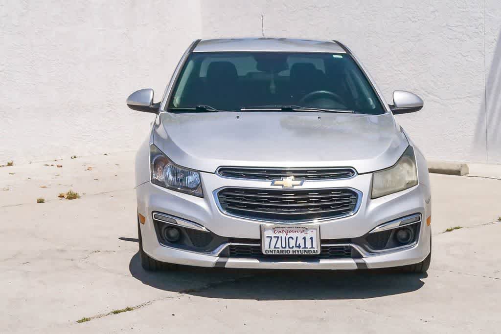 Used 2015 Chevrolet Cruze LT FWD image 2