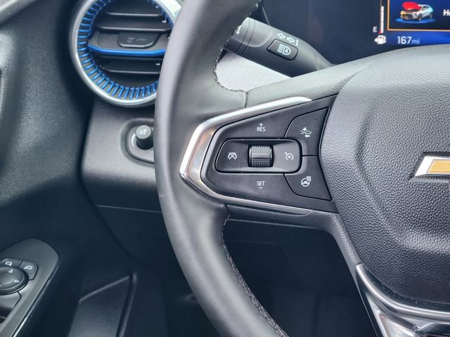 Used 2025 Chevrolet Trax LT w/ LT Convenience Package image 28