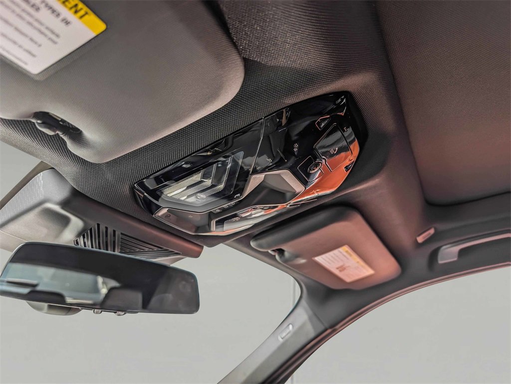 New 2025 BMW X3 xDrive30i w/ Premium Package image 31