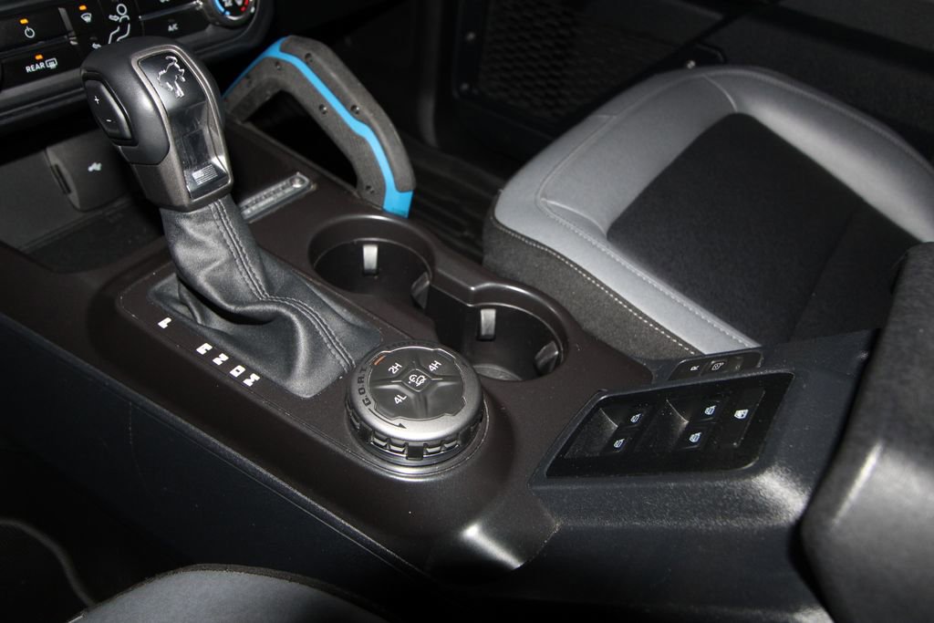 Used 2024 Ford Bronco Black Diamond image 16