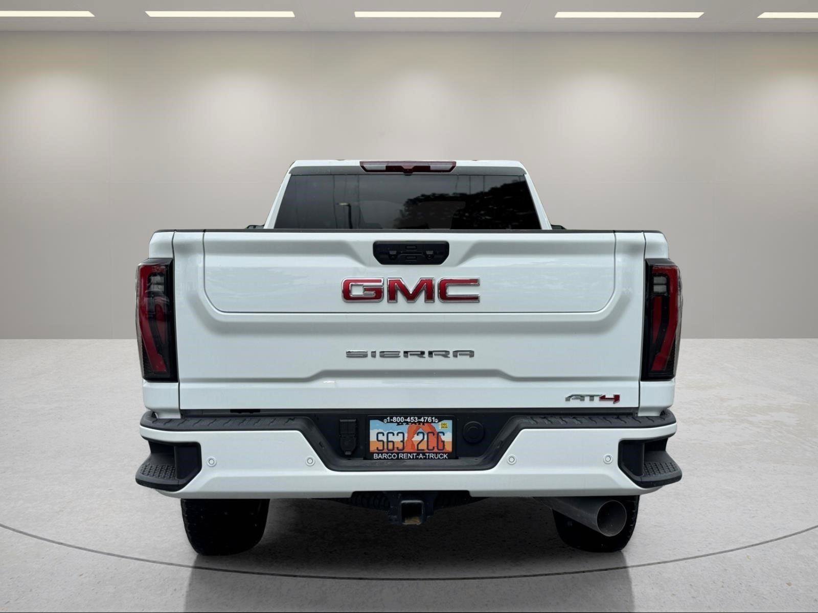 Used 2026 GMC Sierra 2500 AT4 AWD/4WD image 6