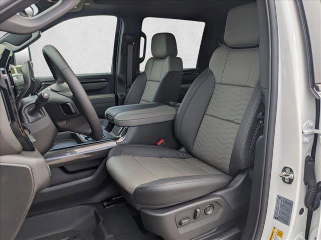 New 2026 Chevrolet Silverado 2500 ZR2 image 4