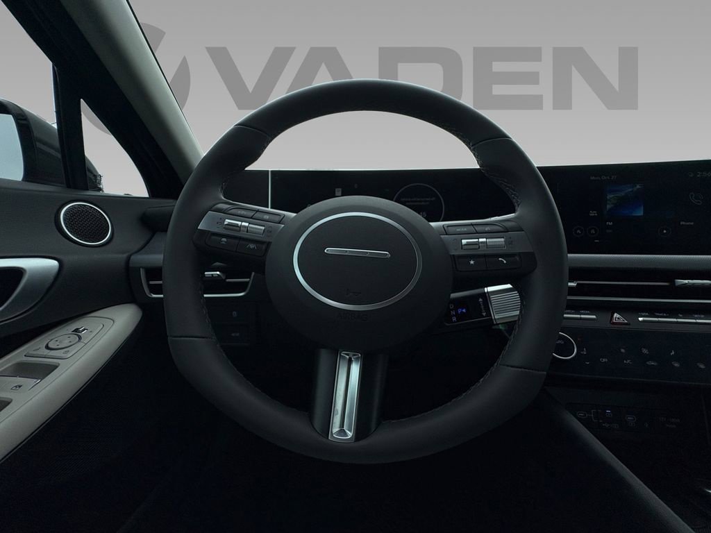 New 2024 Hyundai Sonata SEL FWD image 16