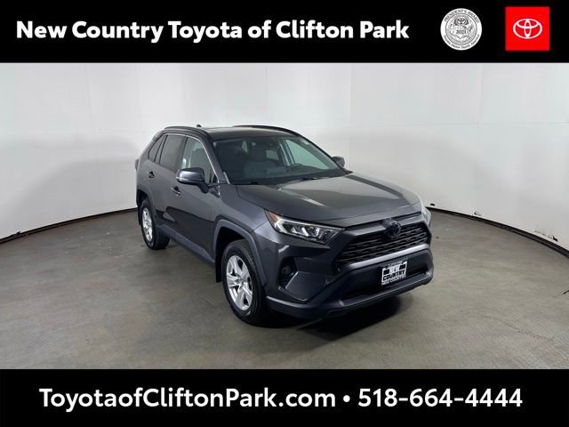Used 2020 Toyota RAV4 XLE w/ Convenience Package AWD/4WD image 1
