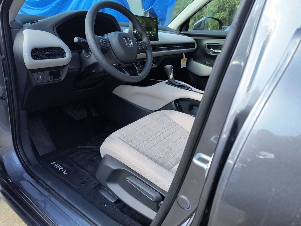 New 2026 Honda HR-V LX image 2