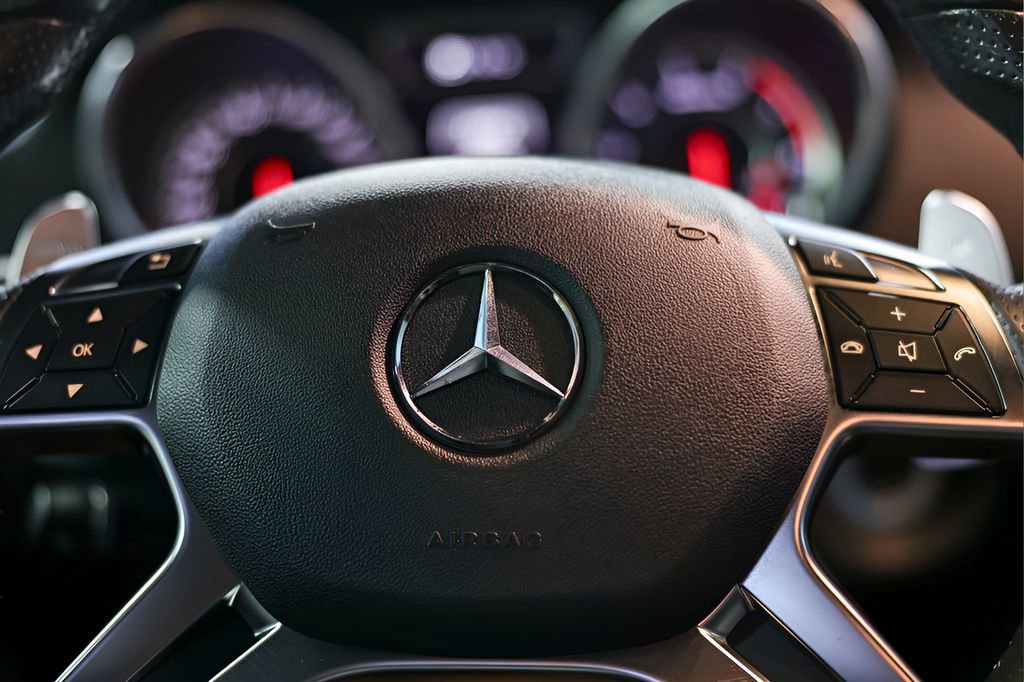 Used 2016 Mercedes-Benz G 63 AMG 4MATIC image 41