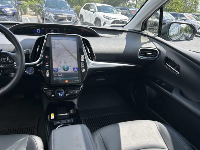 Used 2022 Toyota Prius Limited w/ Premium Convenience Package FWD image 17