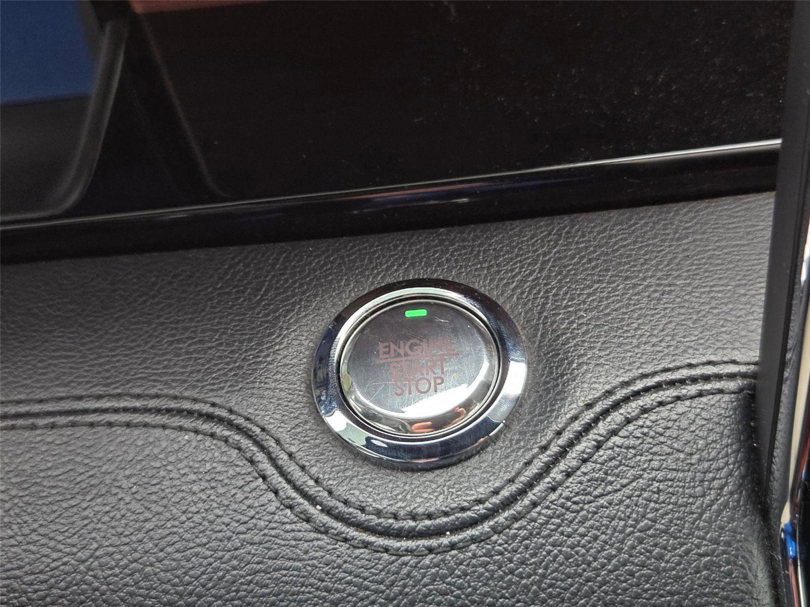 Used 2024 Lincoln Navigator L Reserve AWD/4WD image 25