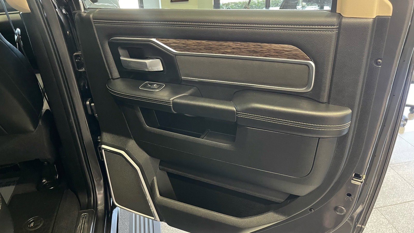 Used 2021 RAM 3500 Laramie image 46