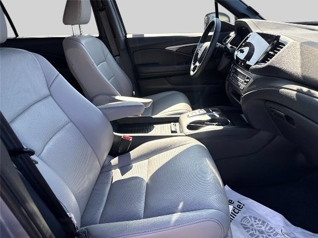 Certified 2023 Honda Passport EX-L image 25