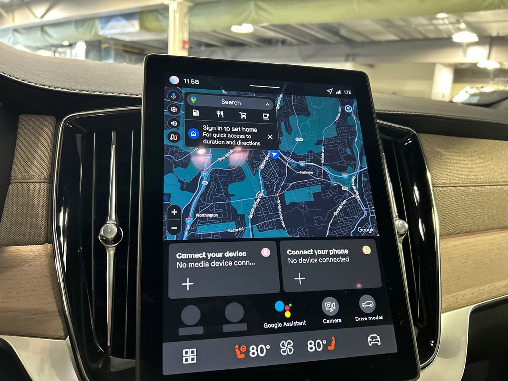 Used 2026 Volvo XC90 B6 Core w/ Protection Package image 16